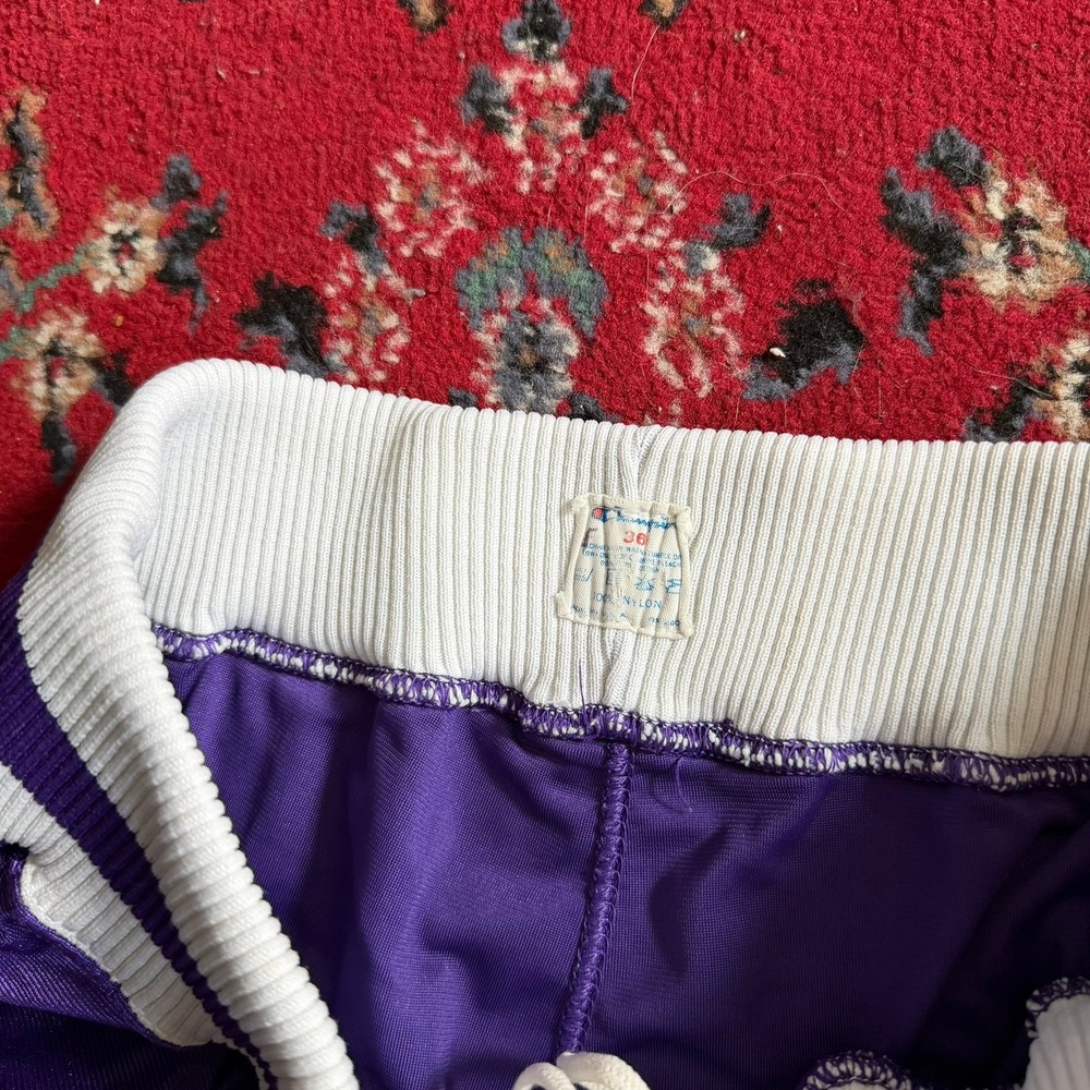 Vintage Champion Purple Mesh Basketball Shorts Native American Graphic Mens 36 - Picture 3 of 5